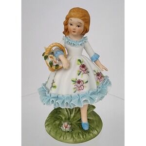Lefton China Figurine Girl with Flower Basket 804 White Blue Excellent Vintage
